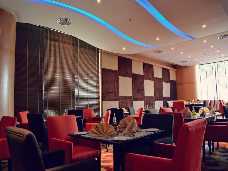 The Puteri Pacific Johor Bahru Hotel Exterior foto