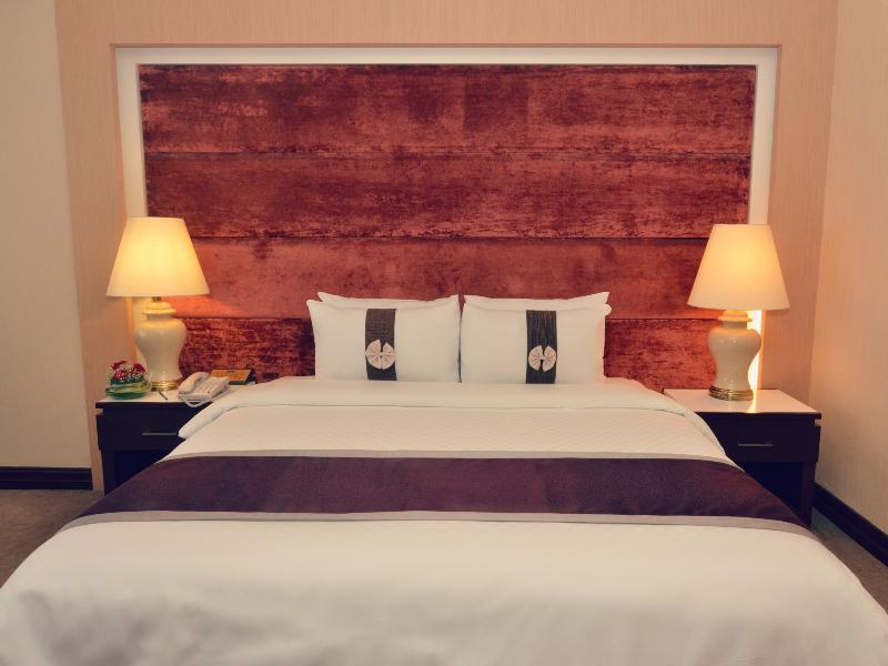 The Puteri Pacific Johor Bahru Hotel Exterior foto