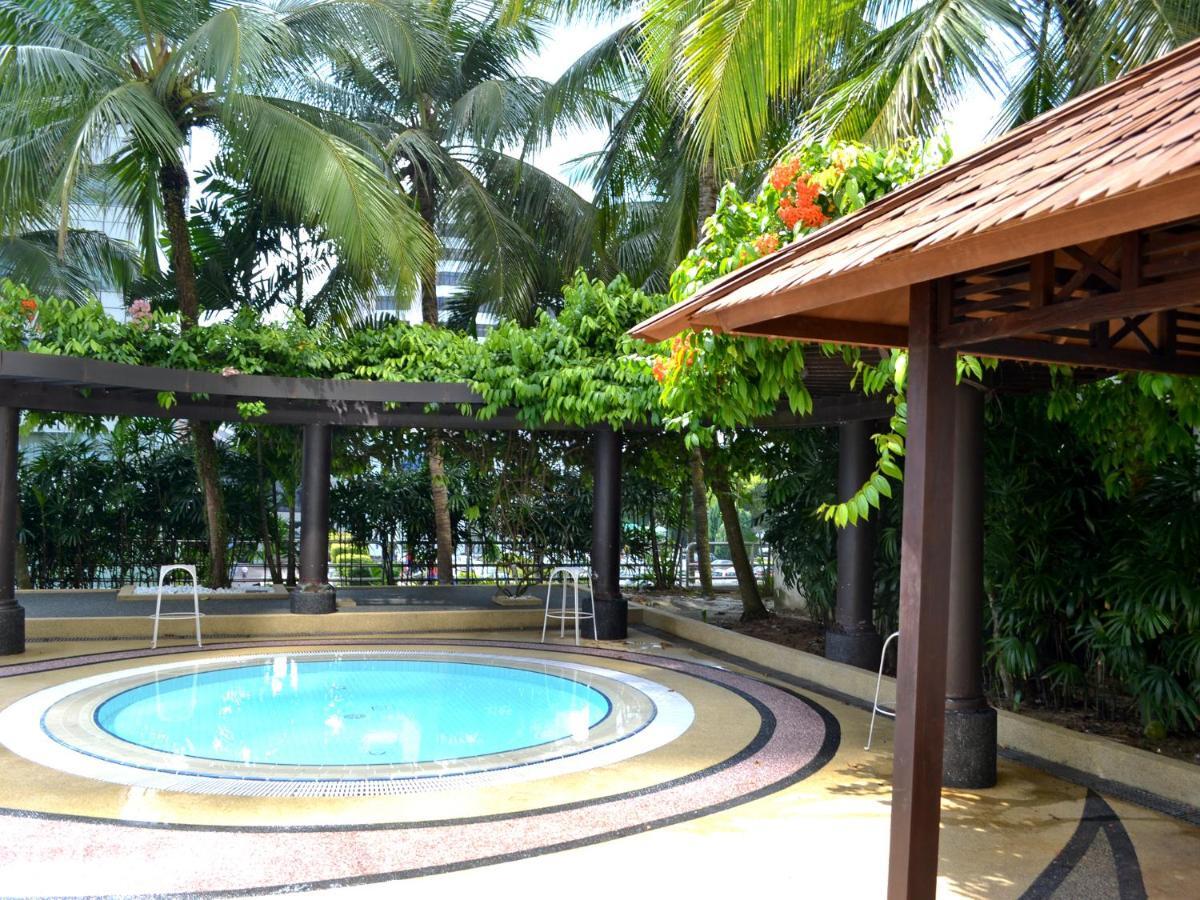 The Puteri Pacific Johor Bahru Hotel Exterior foto